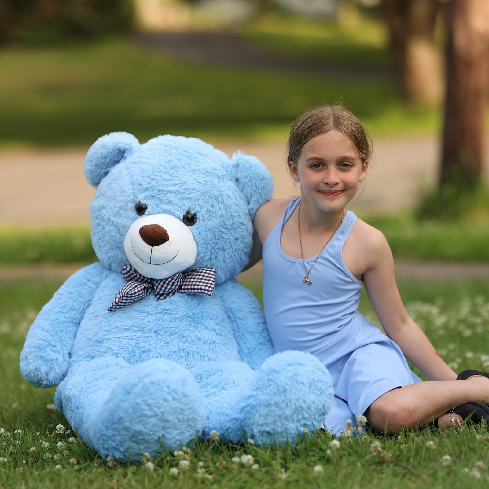 MorisMos gift-ready blue teddy bear ideal for celebrations like birthdays and anniversaries.