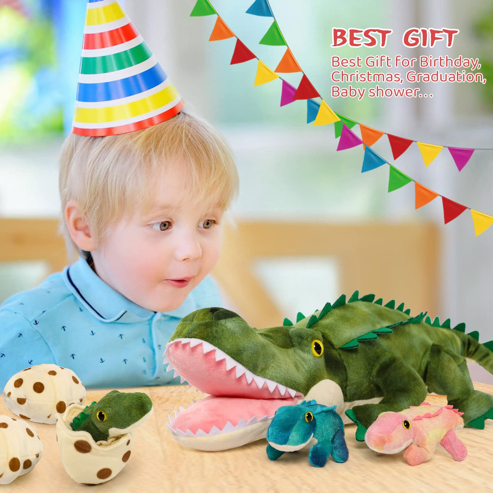 MorisMos plush alligator bedtime cuddle moments with a friendly crocodile family