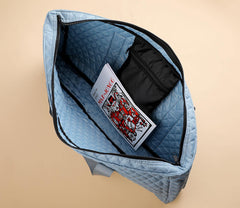 Mose Cafolo inside zip pocket keeps accessories neatly between rounds
