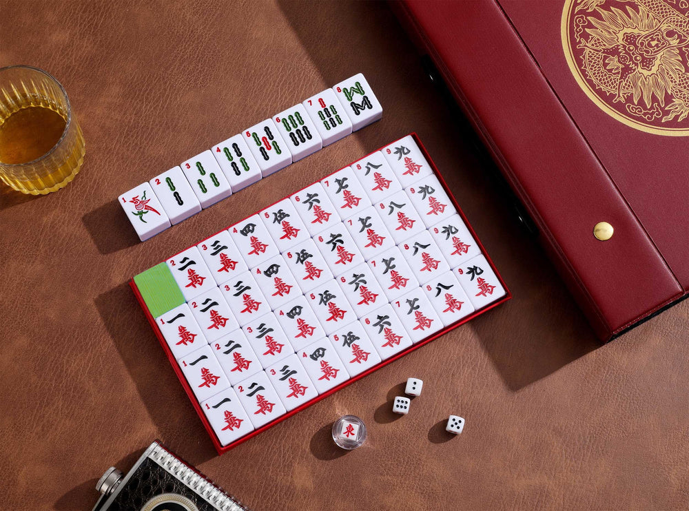 Dice, bettor, and wind indicator included with Mose Cafolo set