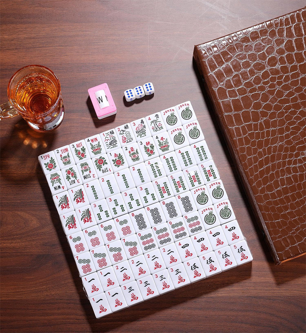 Mose Cafolo compact 28mm tiles suit travel-friendly Mah Jong sessions.