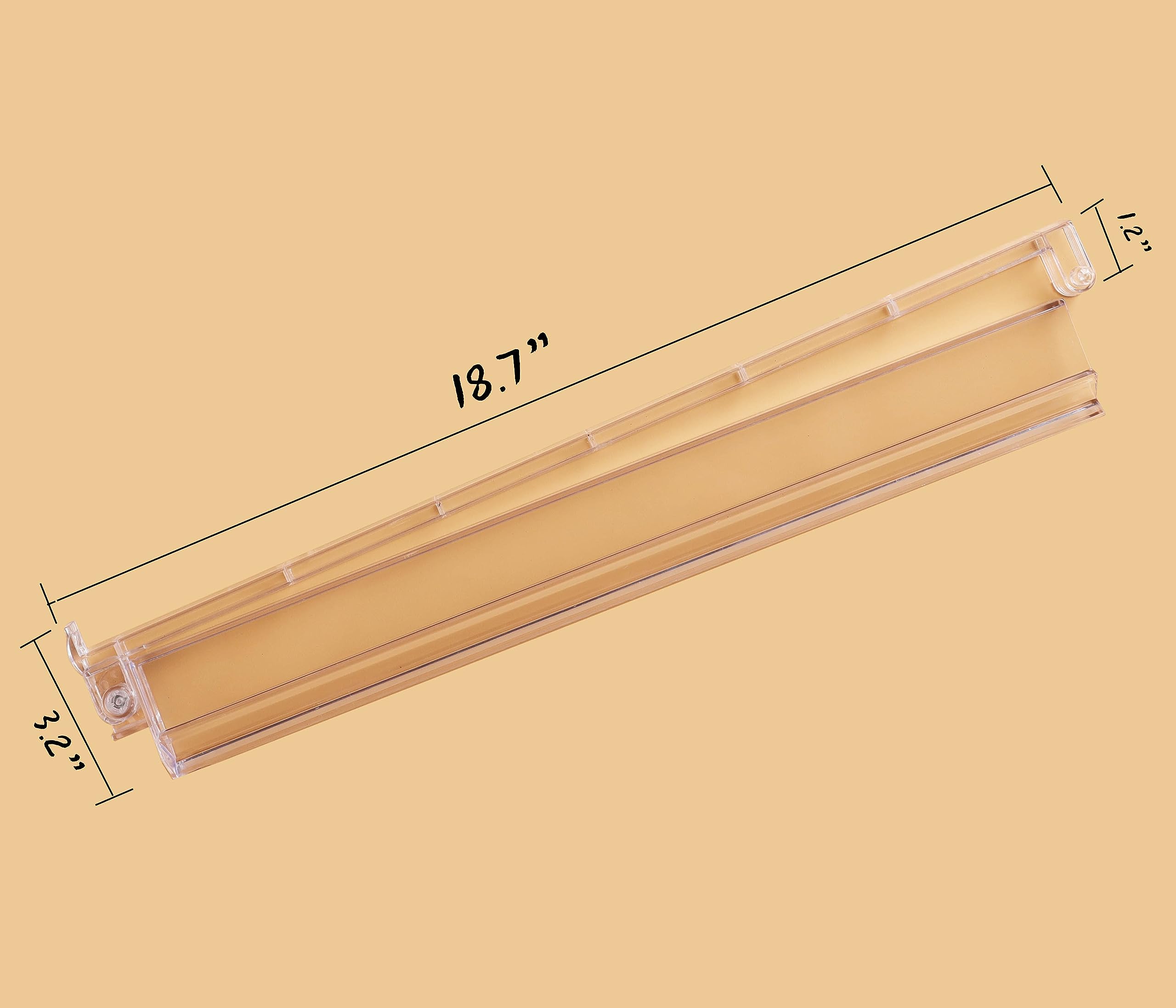 Mose Cafolo transparent rack-pusher close-up enhances control