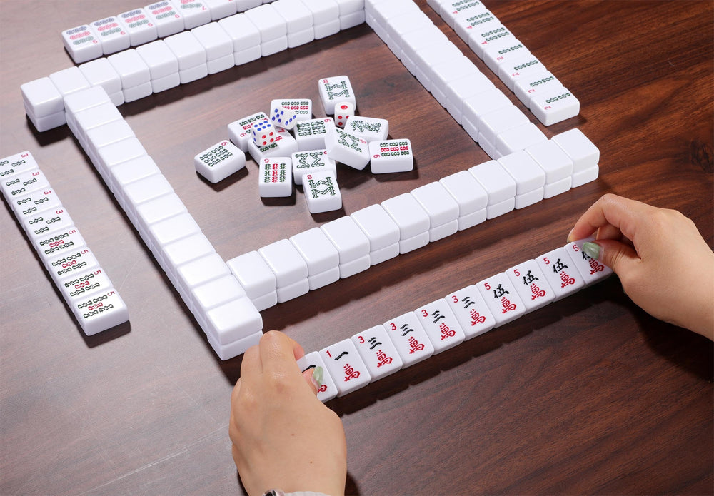 Mose Cafolo user manual offers quick setup tips for new players.