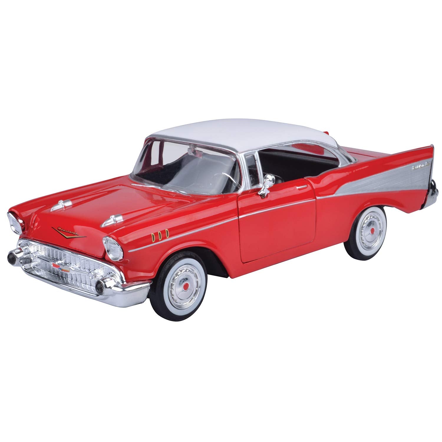 Motormax Bel Air real rubber tires offer authentic tactile feel.
