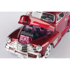 Motormax 1948 Chevy Aerosedan Fleetline packaging shot shows sturdy diecast presentation