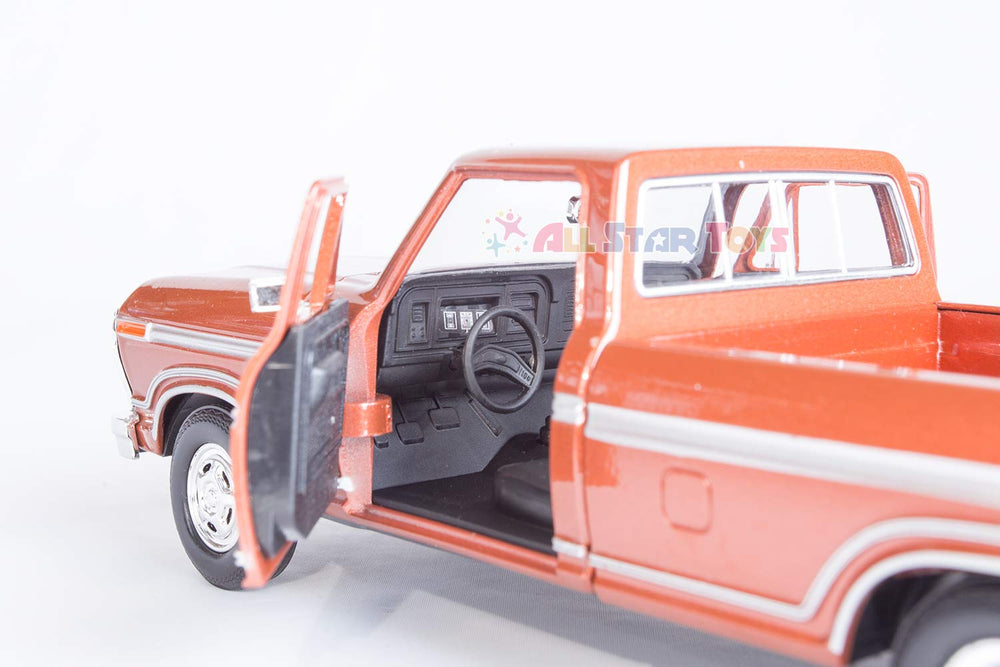 Motormax 1:24 F-150 chassis underside reveals precise engineering on scale