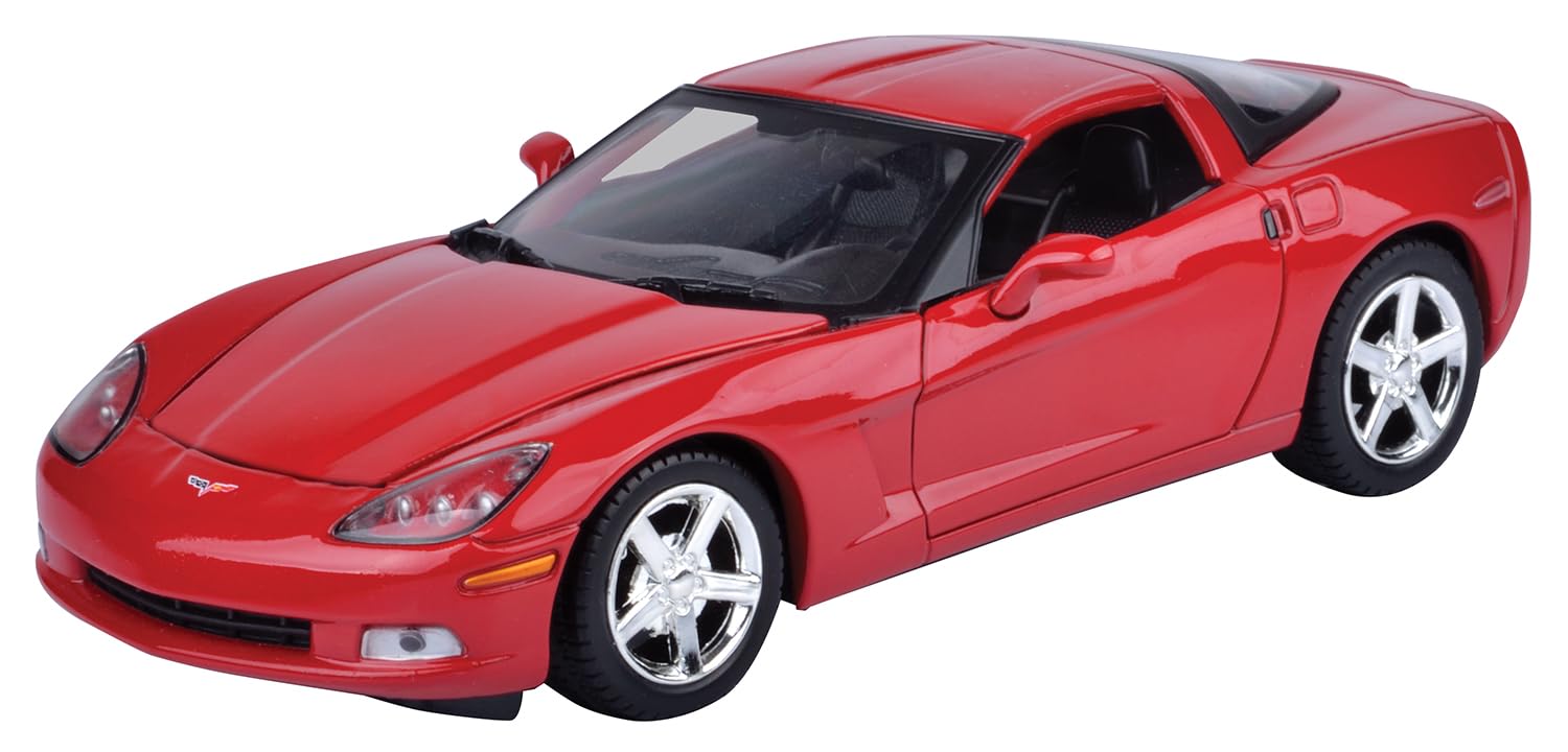 Motormax Corvette C6 red 1:24 model for display and collection.