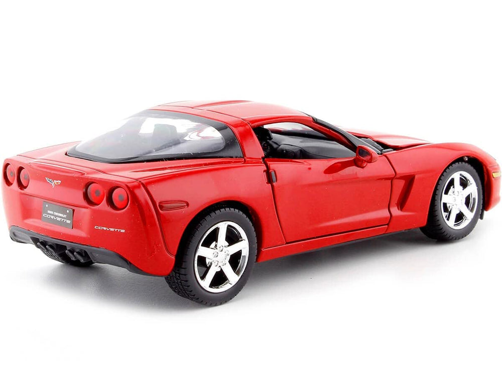 Motormax Corvette C6 red rubber tires add realistic texture.