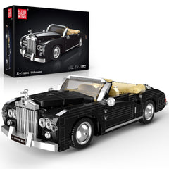 Mould King 10006 classic car front grille detail showcases iconic styling and collectable appeal.