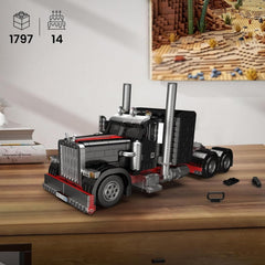 Mould King 10037 ten wheels close-up emphasizes realistic proportions.