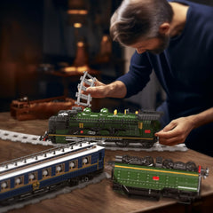 Mould King Orient Express carriages magnetically connect for easy reconfiguration.