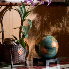 Stylish addition to a bookshelf or coffee table