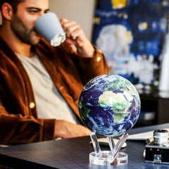 MOVA Globe operates wirelessly, battery-free, powered by ambient light.