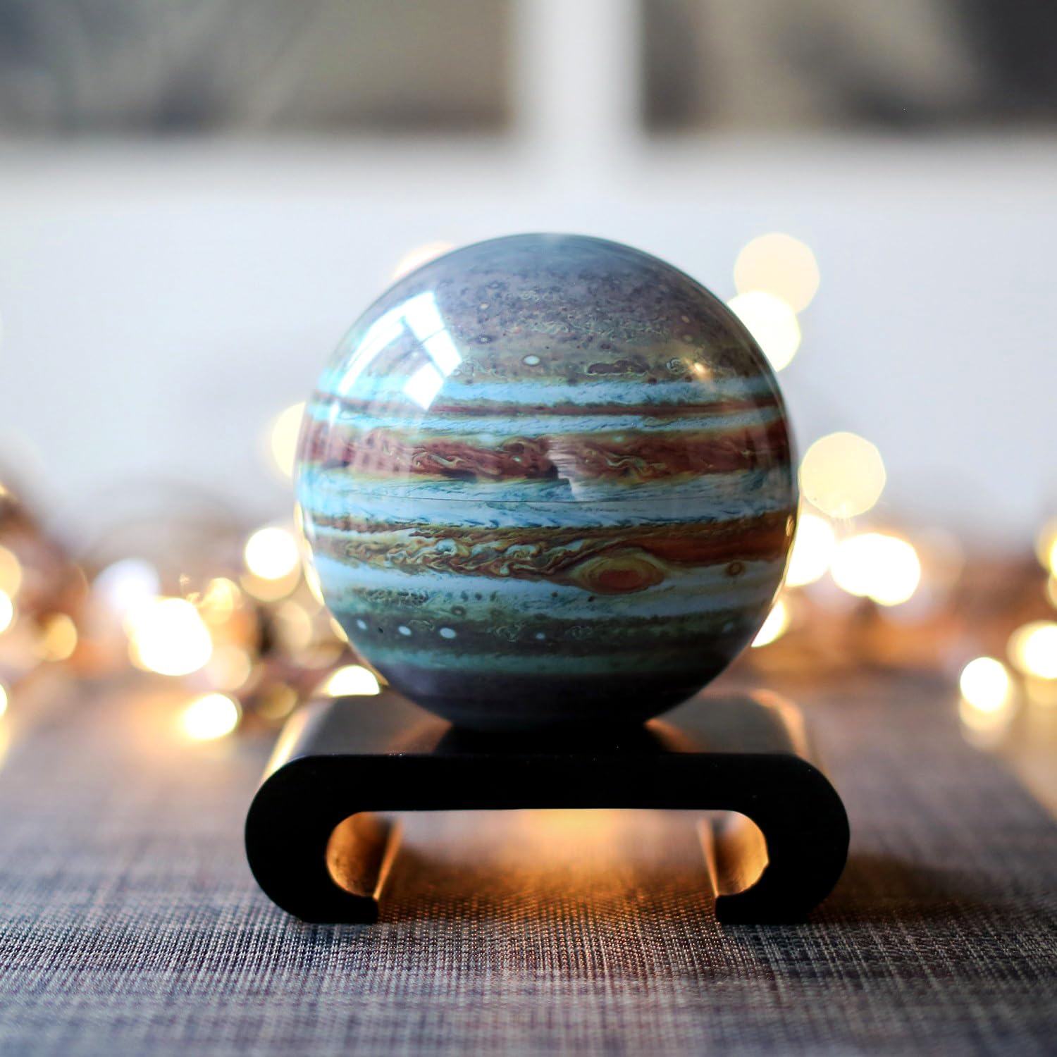 MOVA Jupiter Globe shows bands and storms for engaging astronomy moments.