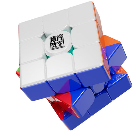 Moyu RS3M V5 SE stickerless surface shows vibrant colors for precise, fast solves.
