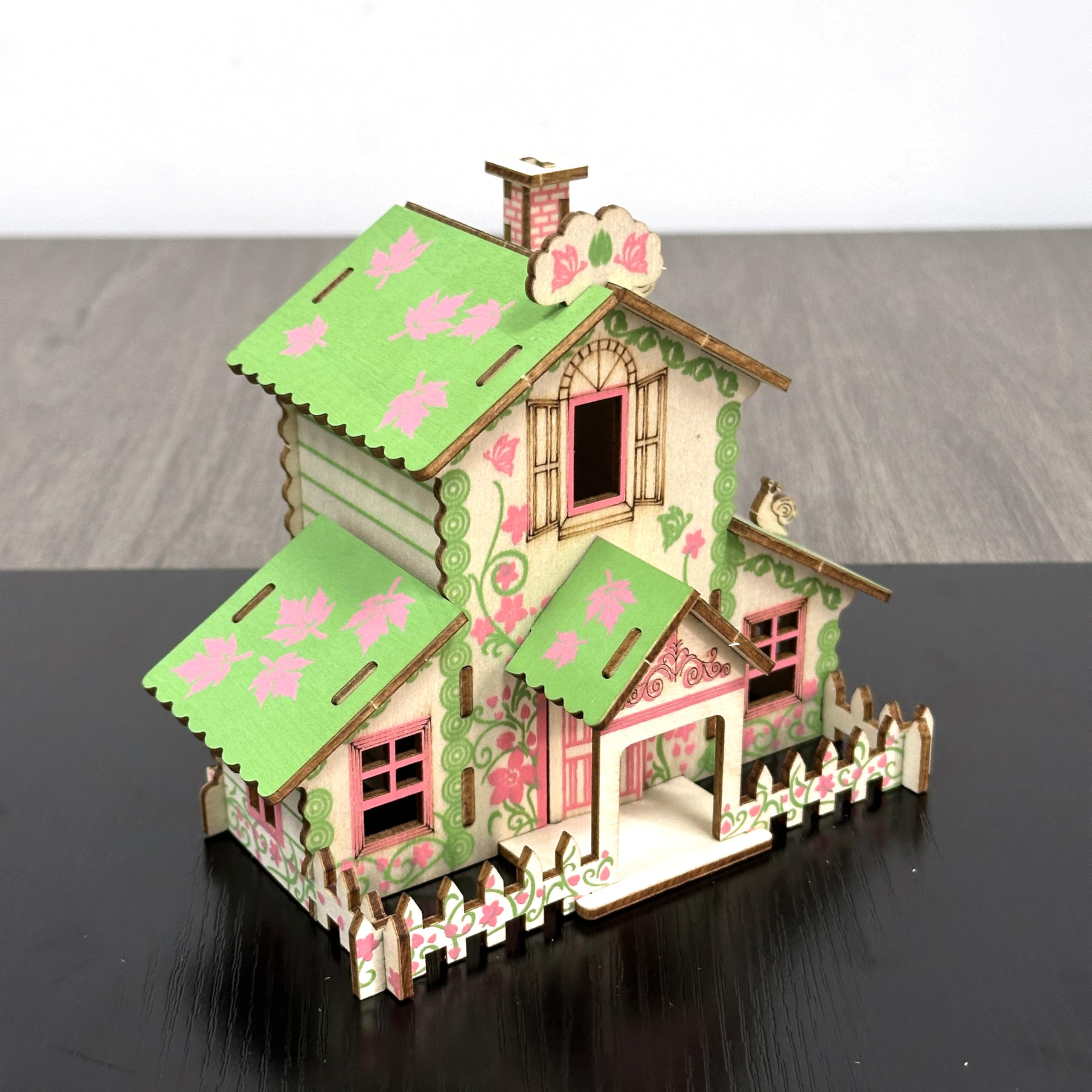 MPIUET forest cabin display model ready for shelf or desk