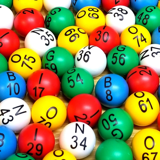 MR CHIPS Easy Read bingo balls with 7/8 inch diameter for easy grip and readability.