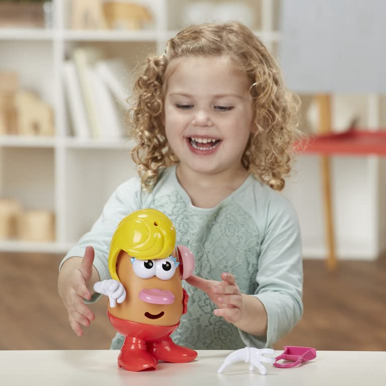 Mr. Potato Head bundle scene showcases creative display and storytelling.