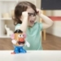 Mr Potato Head Playskool legs with shoes add balance and versatility.