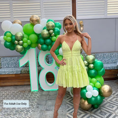 Msiveavz lime green balloons brighten jungle safari and summer events.