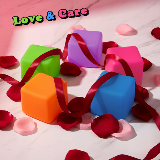 MUYMUT Sensory Stress Cube matte translucent surface provides smooth touch and easy cleaning.