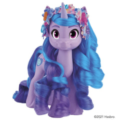 My Little Pony Izzy Moonbow 17 styling pieces inspire creative outfits