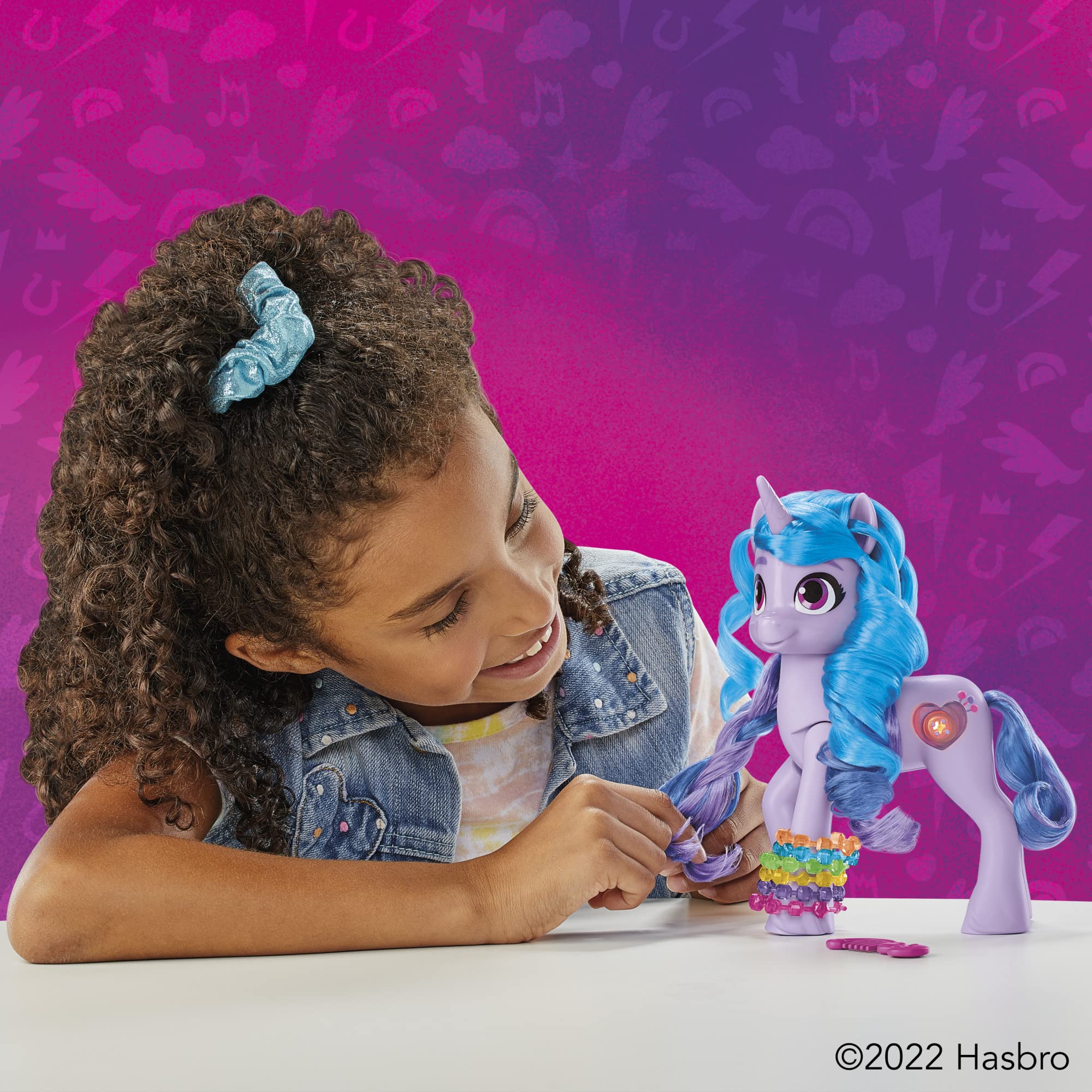 My Little Pony Izzy Moonbow base packaging suggests gift-ready appeal.
