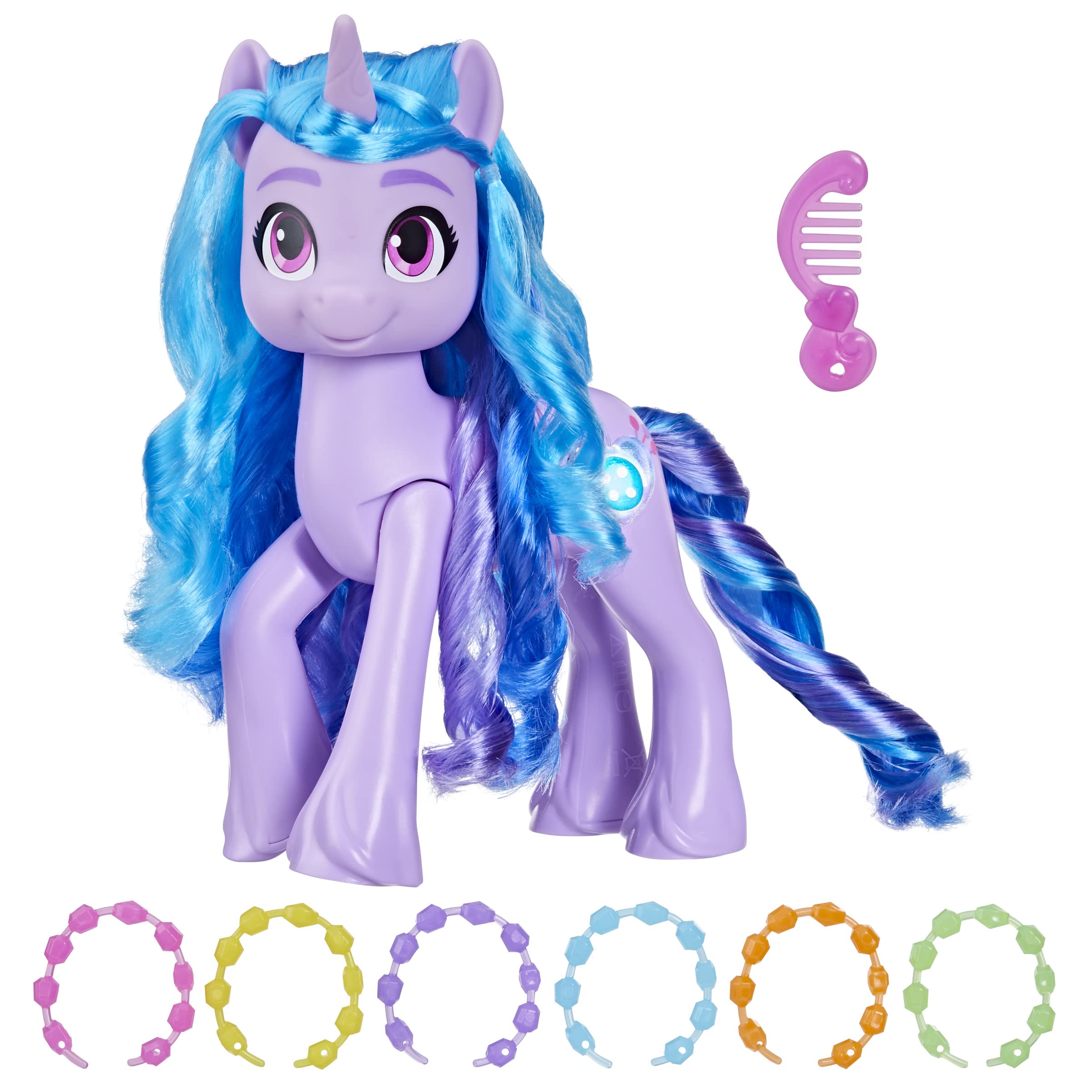 My Little Pony Izzy Moonbow See Your Sparkle toy in an action pose brightens imaginative playtime.