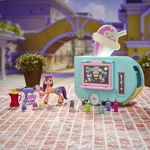 Sunny Starscout smoothie truck interior transforms into pretend kitchen for mini cooking.