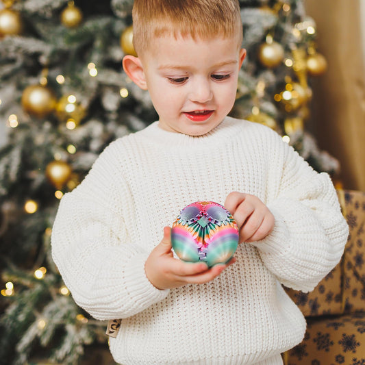 Mydhall Gear Ball side view rainbow reveals color variety for tactile engagement and concentration.