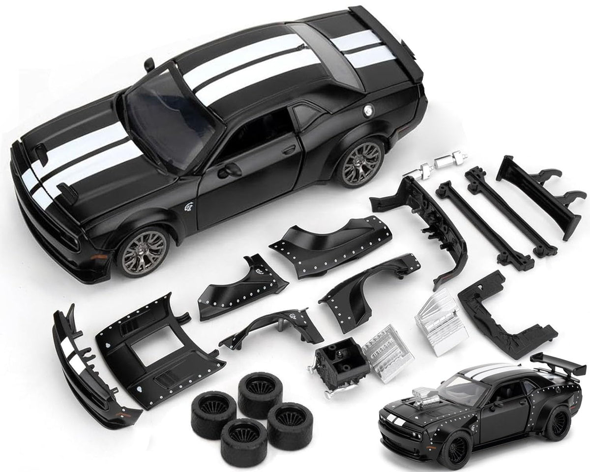 Mzexoma Hellcat 1:36 Dodge Challenger model with open doors for hands-on play and exploration