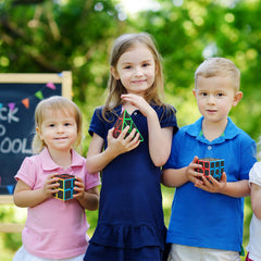 nabreeli cube in hand demonstrates tactile feedback during play