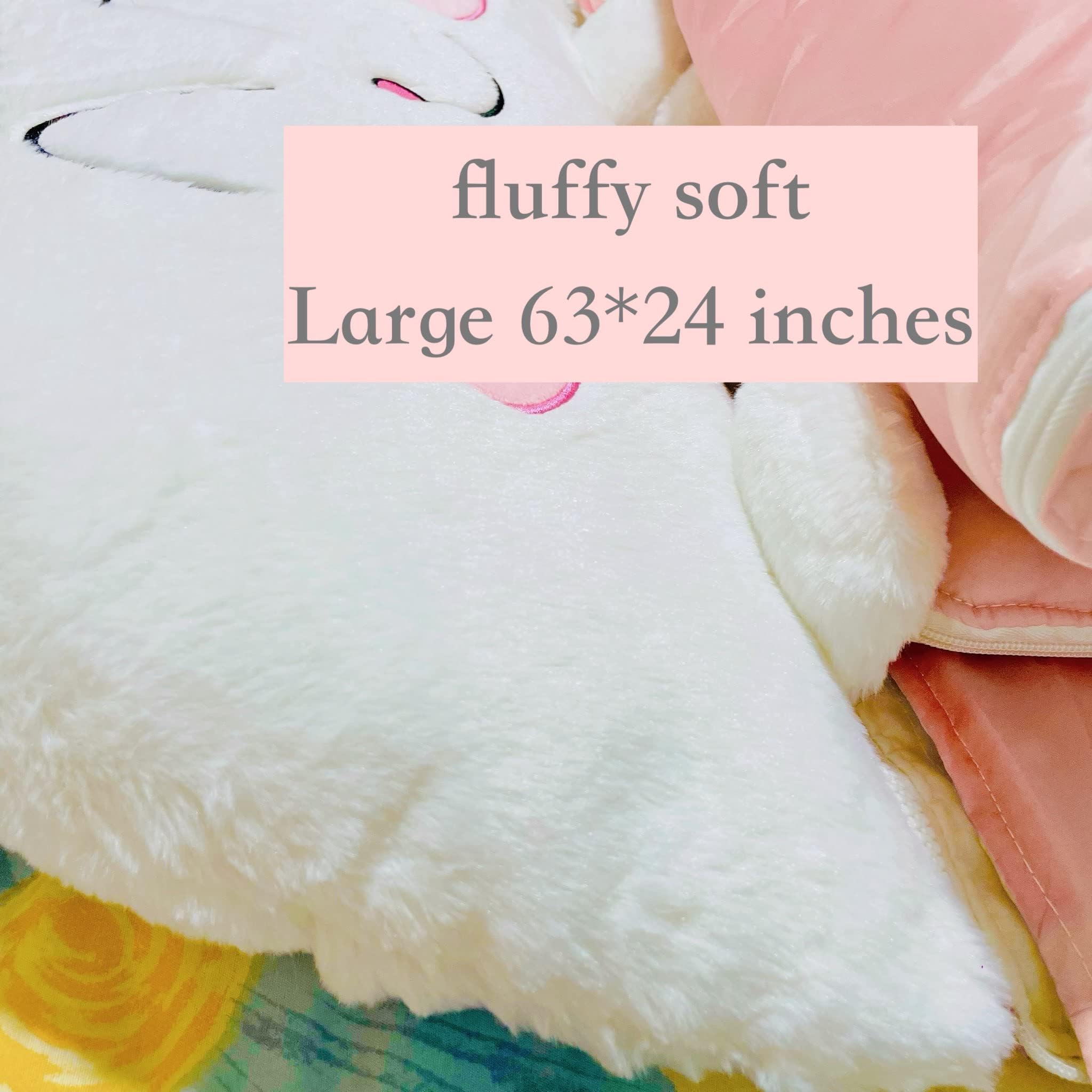 Nalexmi round pillow close-up shows plush support for naps