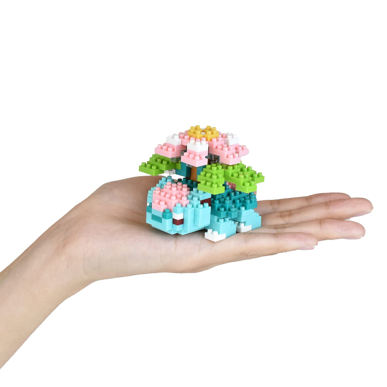 Delicate voxel art captures Venusaur's character in miniature.