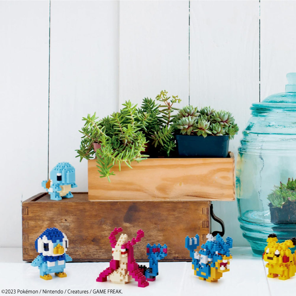 Nanoblock Pokémon Piplup step-by-step instructions highlighted for easy assembly.