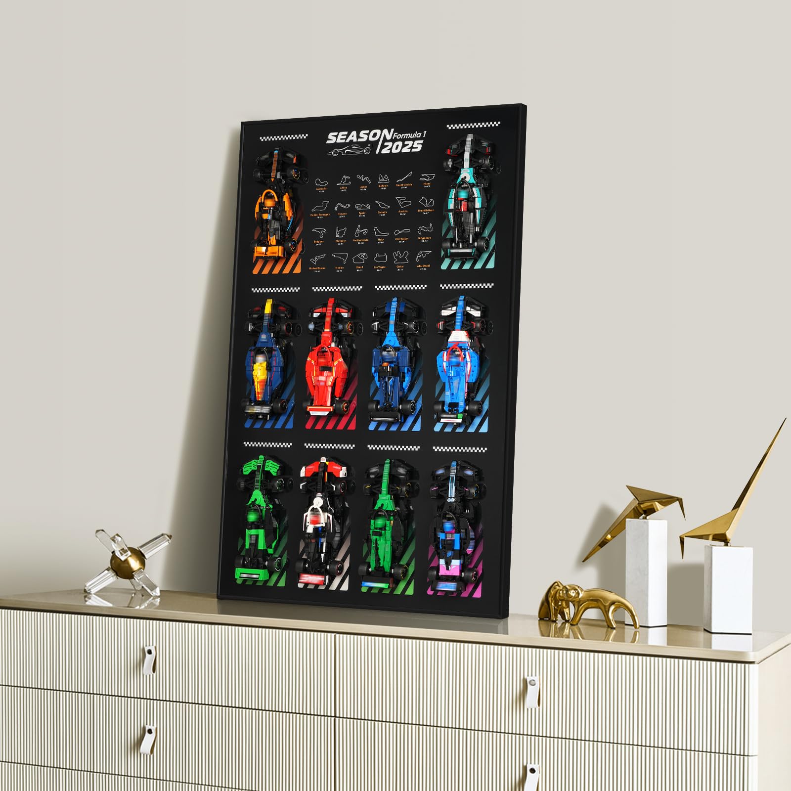 NAOCARD wallboard ready for assembly demonstrates quick, tool-free setup.