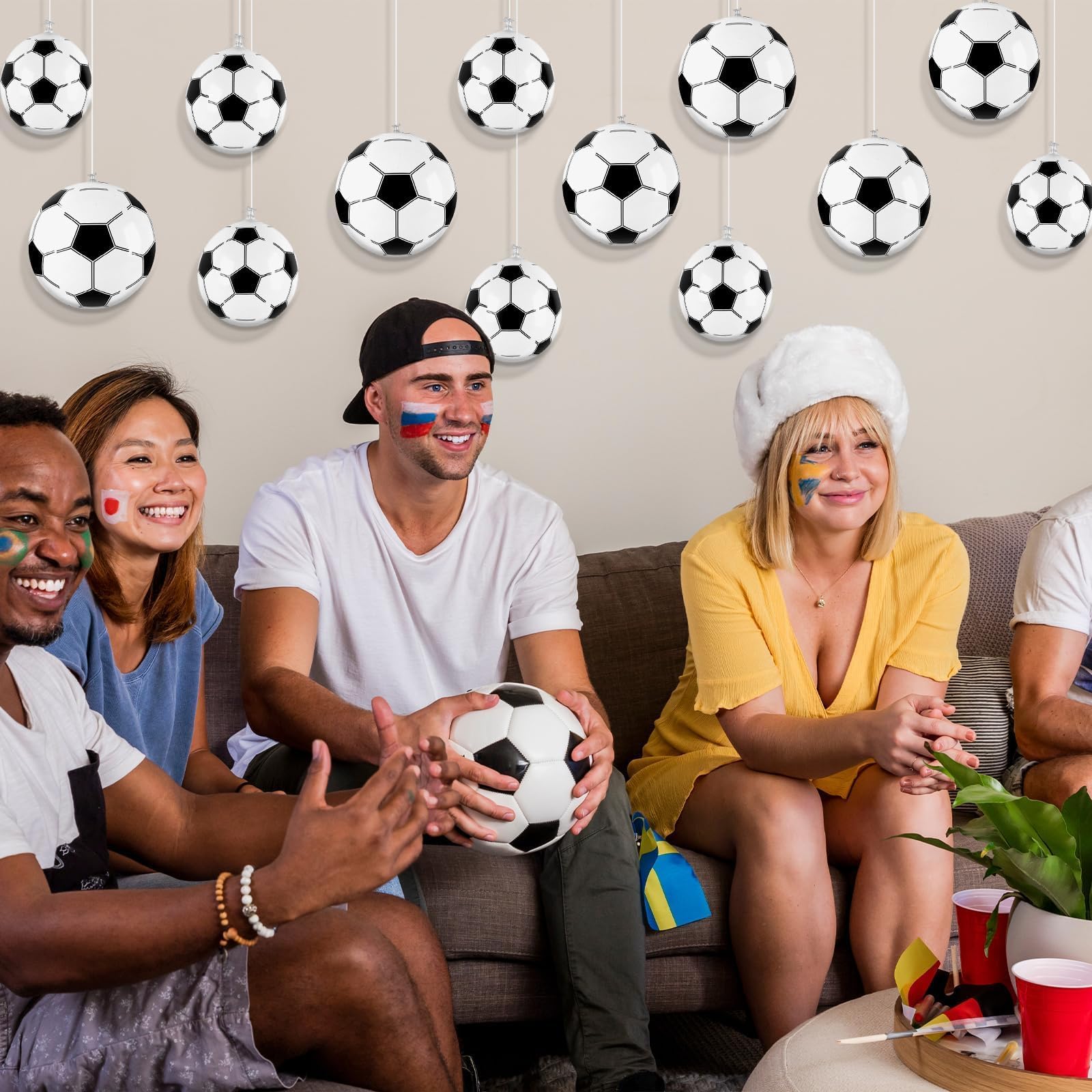 Naozinebi 5-inch and 9-inch inflatable balls for compact carry and decor.