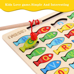 NASHRIO child catching fish with magnetic pole promotes hand-eye coordination.
