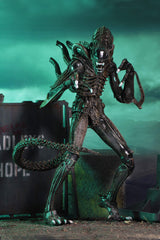 NECA Alien Warrior brown bendable tail enables expressive posing and play.
