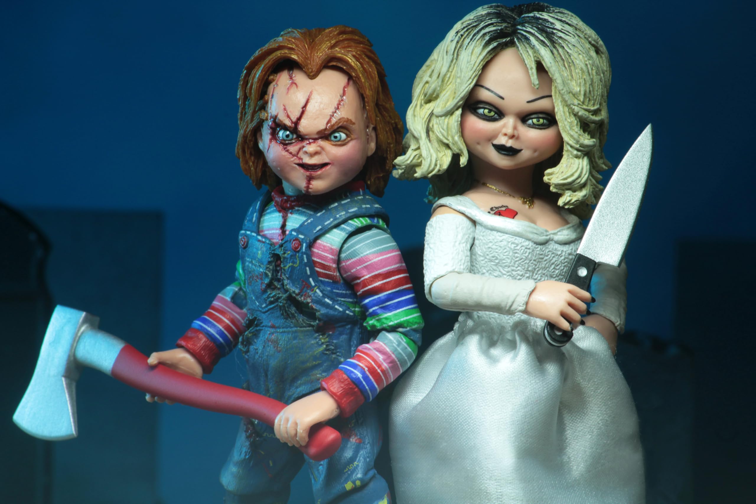 NECA Bride of Chucky accessories with six interchangeable heads for dramatic looks