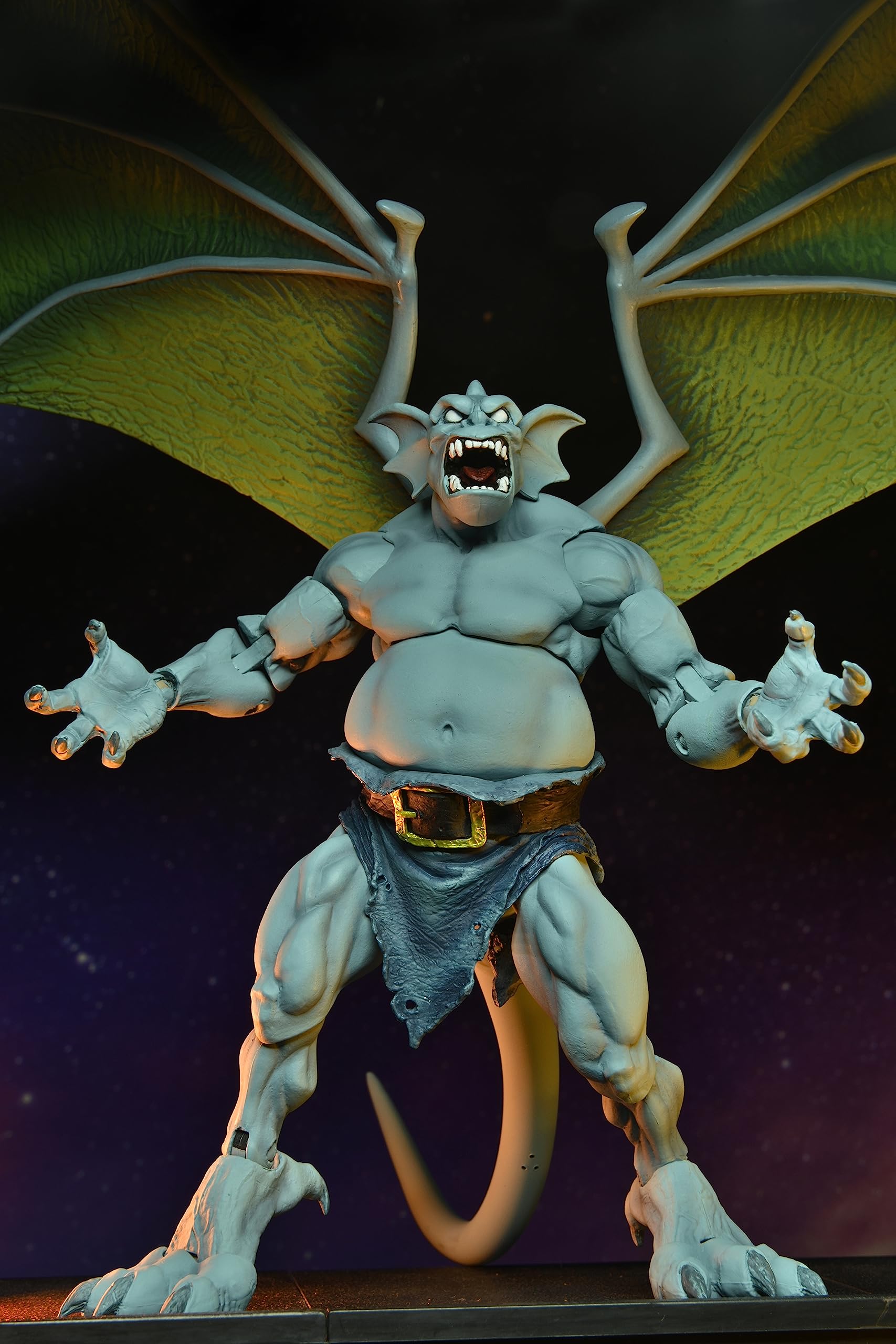 NECA Gargoyles Broadway 7-Inch Figure diorama-ready poseability for collectors and fans.