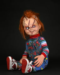 NECA Chucky 1-to-1 scale replica, screen-accurate appearance for collectors.