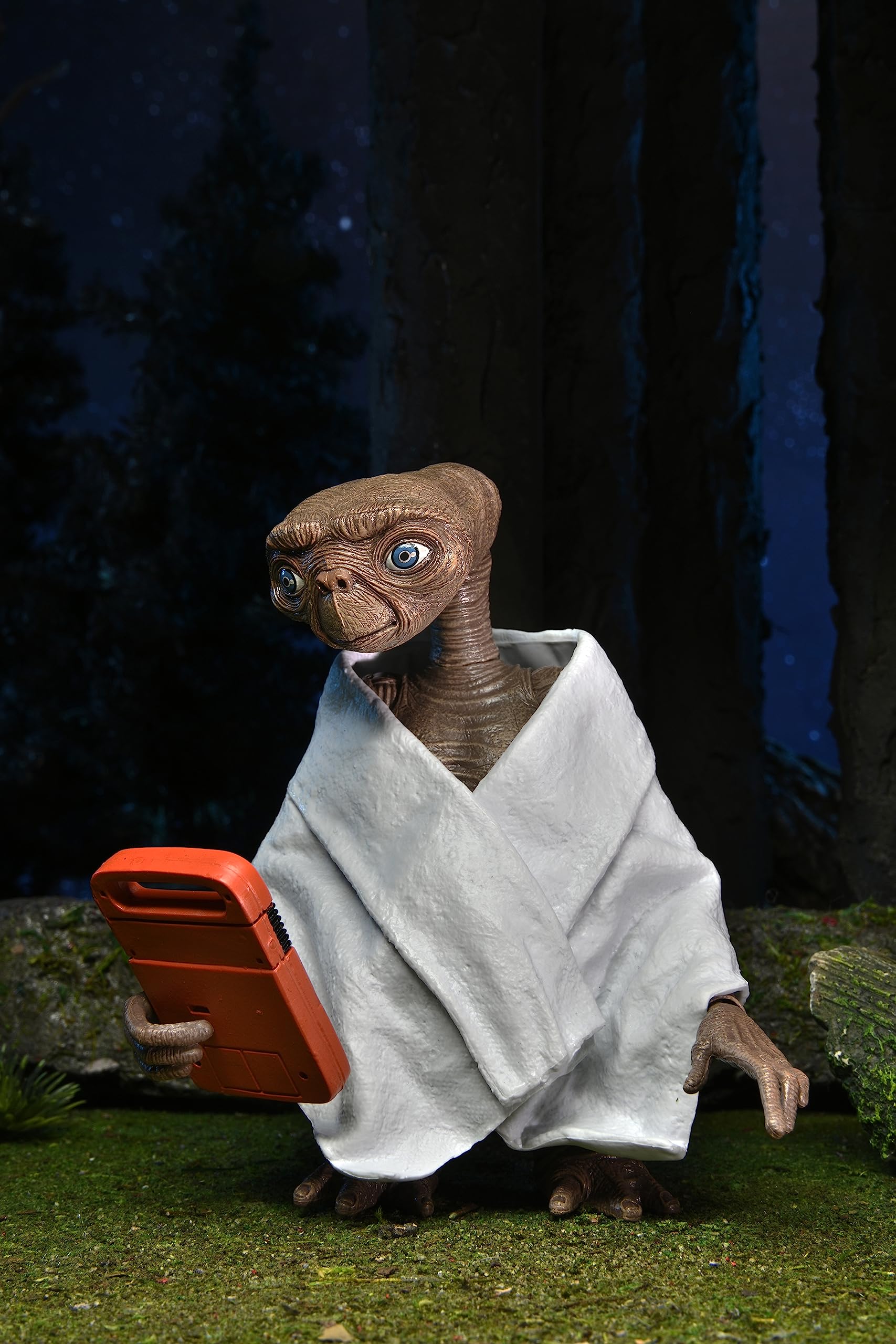 NECA E.T. potted plant accessory completes forest scene on display