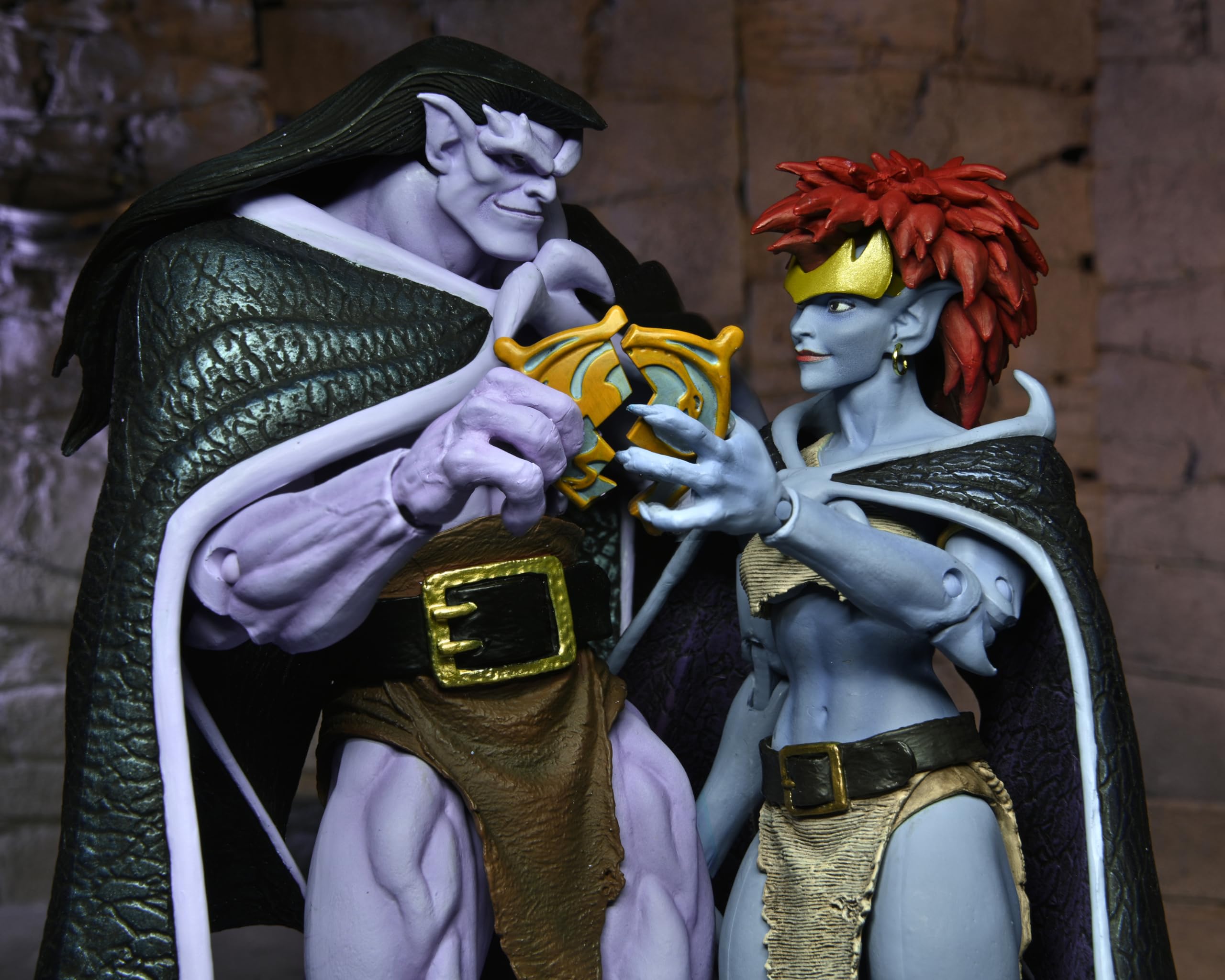 NECA Gargoyles Phoenix Gates set with broken and unbroken forms