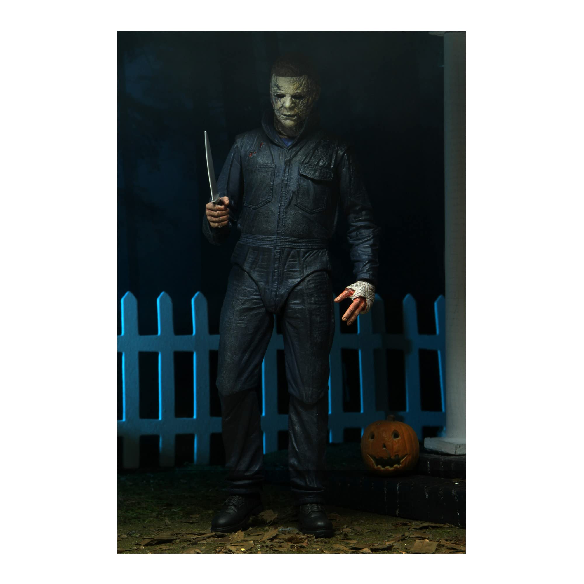 NECA Michael Myers Halligan Bar included for complete display options