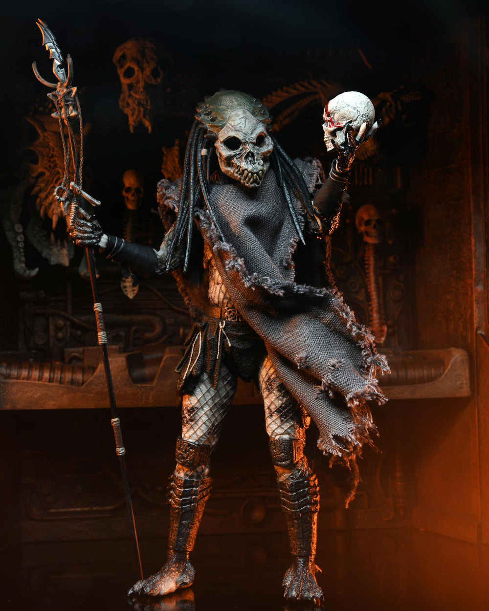 NECA Predator Shaman cloak detail adds silhouette and atmosphere.