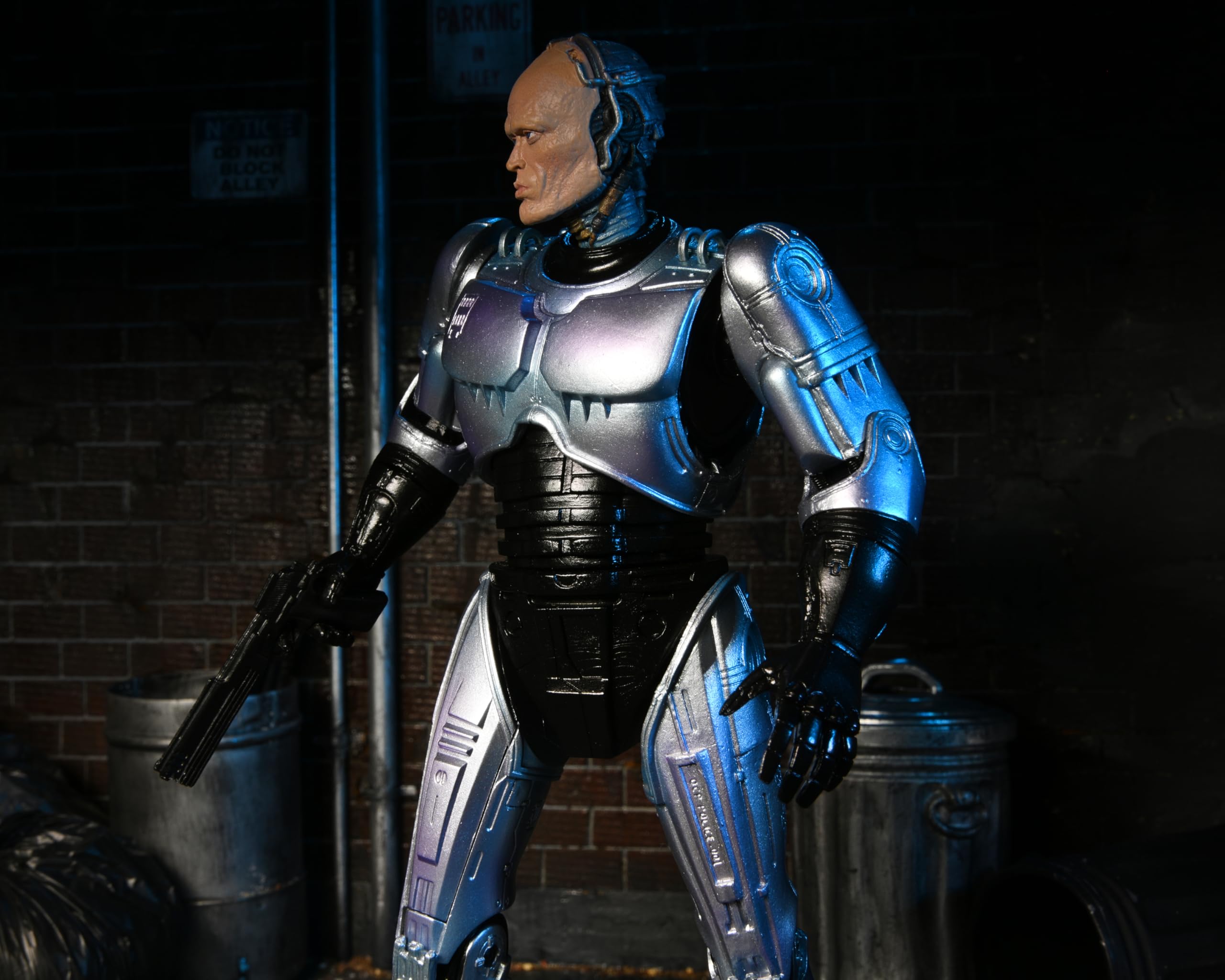 NECA Robocop muzzle blast effect accessory for dramatic scenes