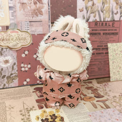 Labubu collection display with NEOVISTA Rosy Sleepwear set