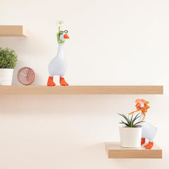 Neowedding desk goose hat carrot adds playful veggie vibe