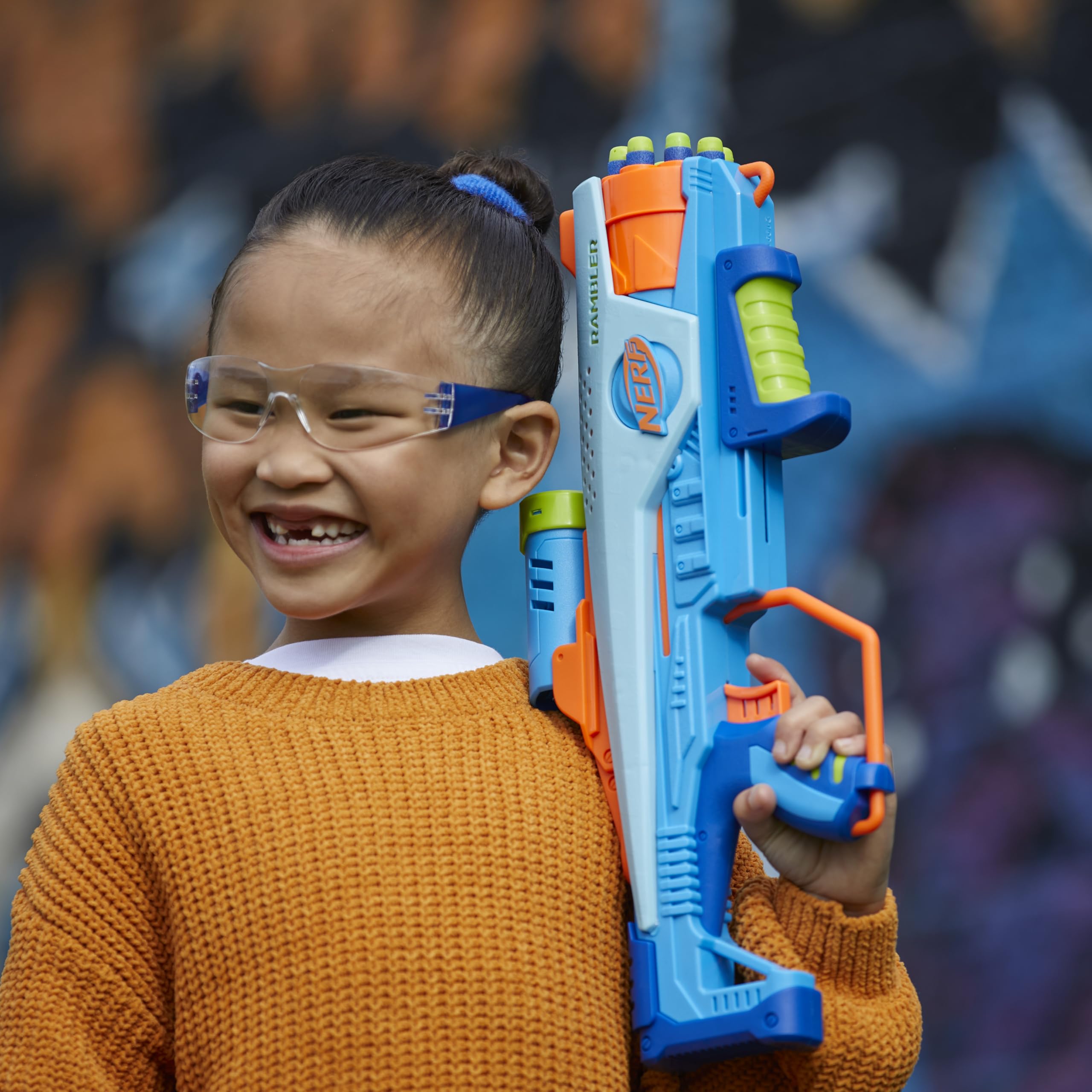 Nerf Elite Junior Rookie Pack oversized aimer to line up shots